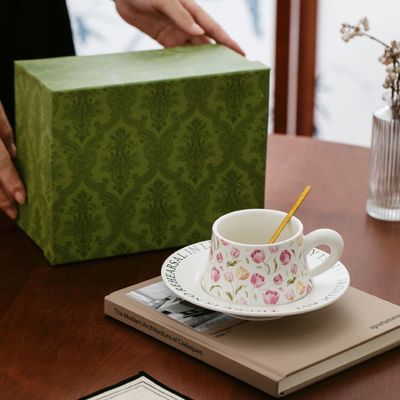 購入 チューリップフラワー ブラック ギフトボックス ギフトカップ用コーヒーカップ 記念品 セラミックカップ ニッチ online manufacture